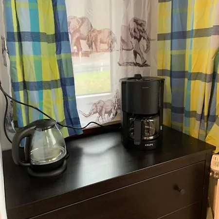 Habitación en casa particular Monteurzimmer Ahnetal Einzelzimmer Mit Eigenem Bad